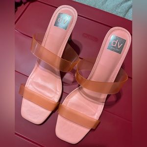 NEW & NEVER WORN dolce vida heels, size 11